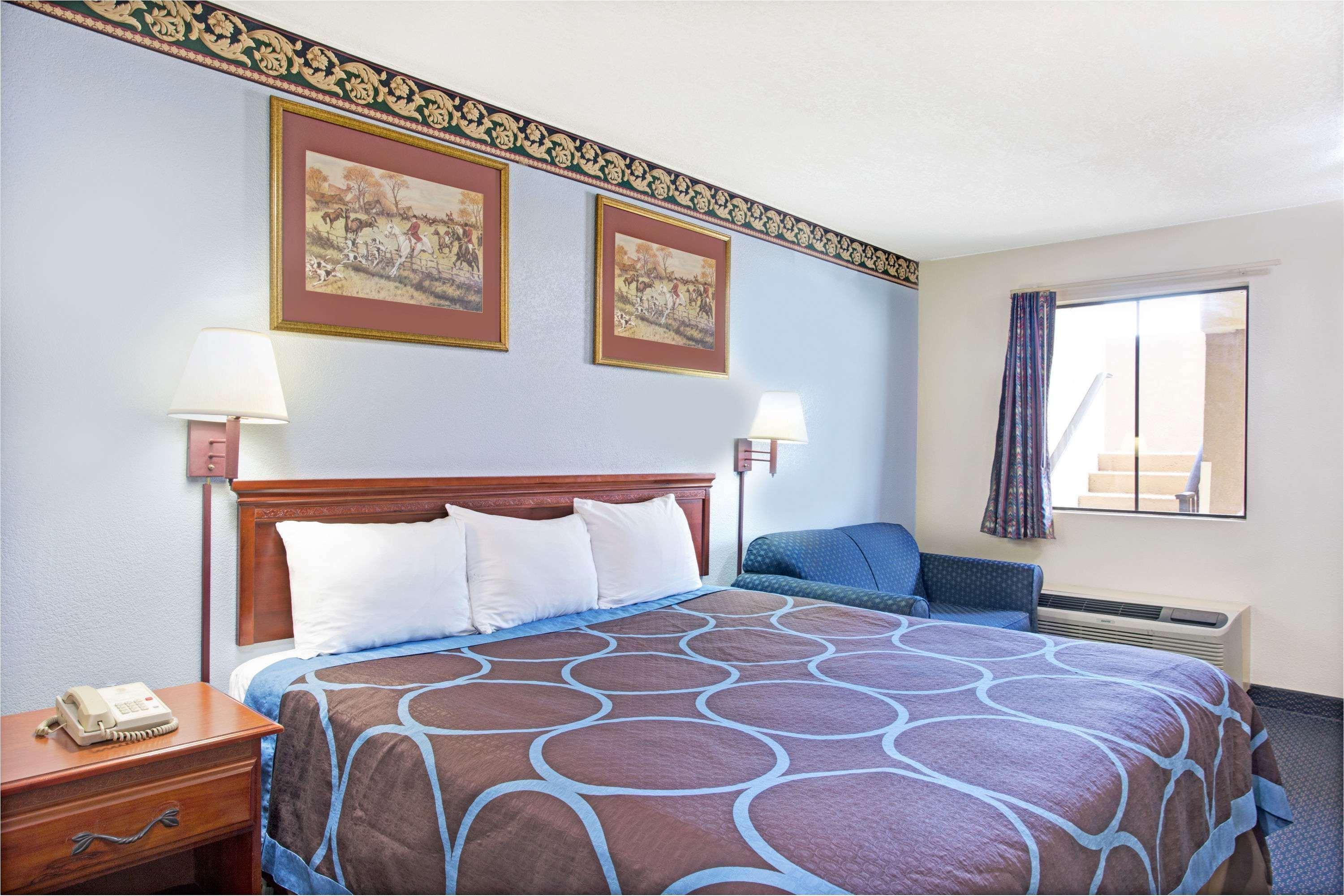 ซูเปอร์ 8 บาย วินด์แฮม ซูวานี Hotel ภายนอก รูปภาพ