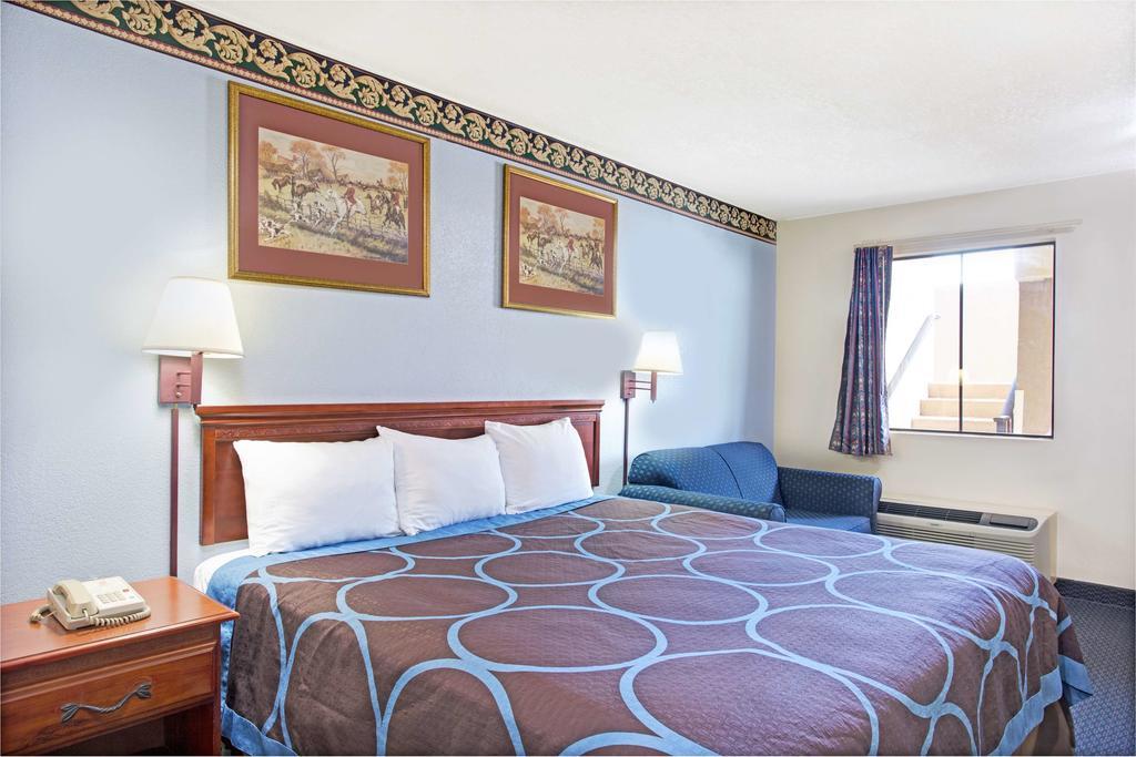 ซูเปอร์ 8 บาย วินด์แฮม ซูวานี Hotel ภายนอก รูปภาพ